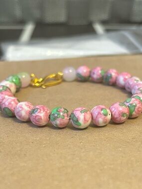 Pink Floral Beaded Bracelet